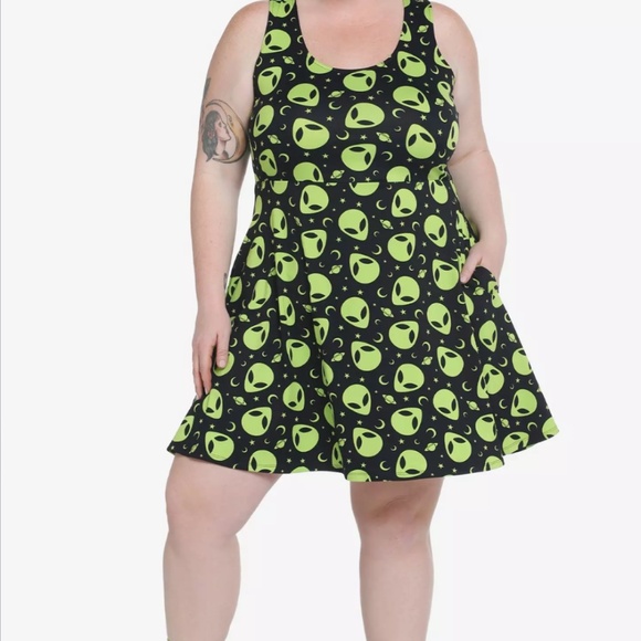 Hot Topic Dresses & Skirts - 👽 🛸 SOCIAL COLLISION ALIEN SPACE DRESS 🛸 👽
